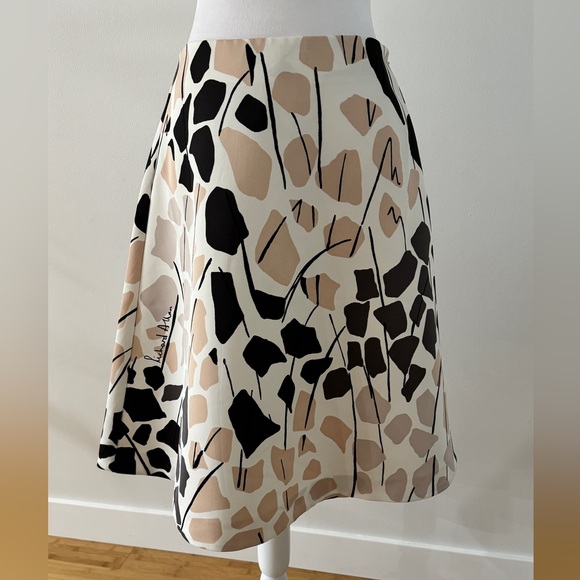 NEW H&M Richard Allen A line skirt, size 8 - Picture 2 of 12
